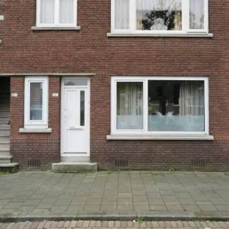 House On Zuidplein Ahoy 아파트 *