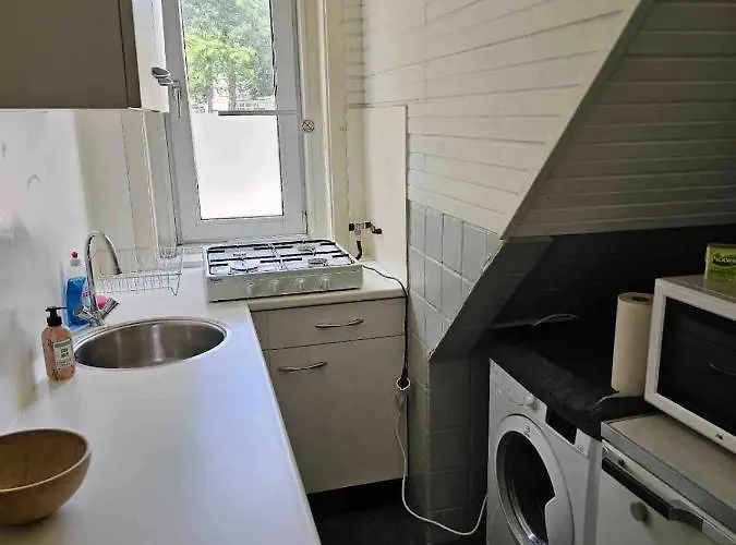 House On Zuidplein Ahoy *